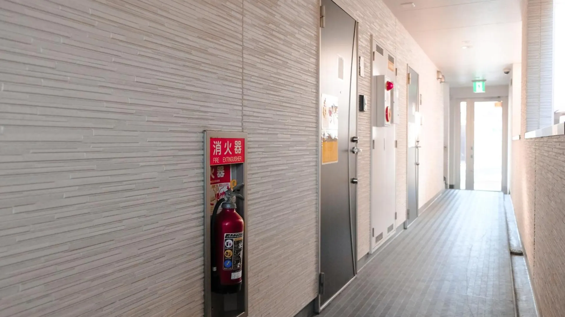 Room Near Korea Town And Osaka Expo
